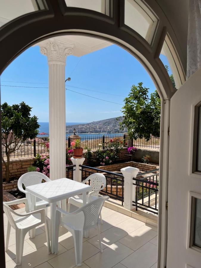 Villa Sildi Sarandë エクステリア 写真
