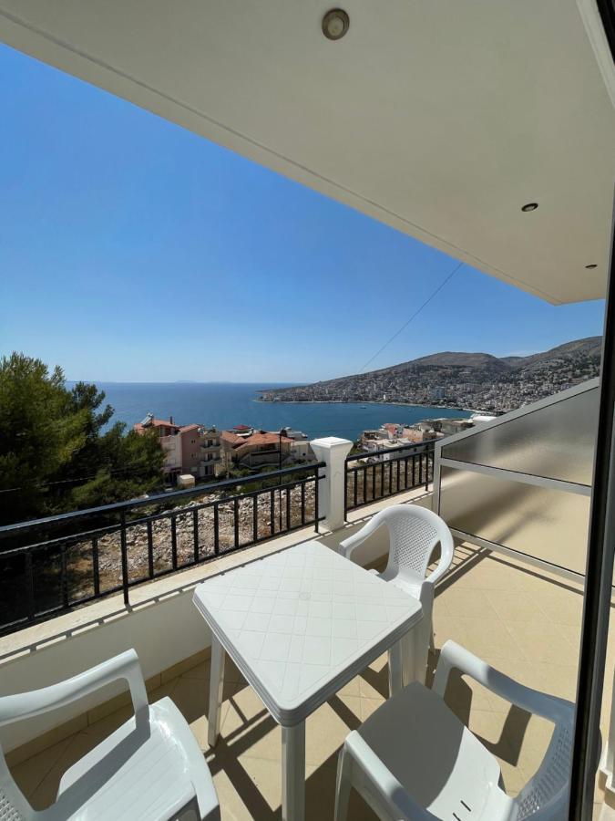 Villa Sildi Sarandë エクステリア 写真